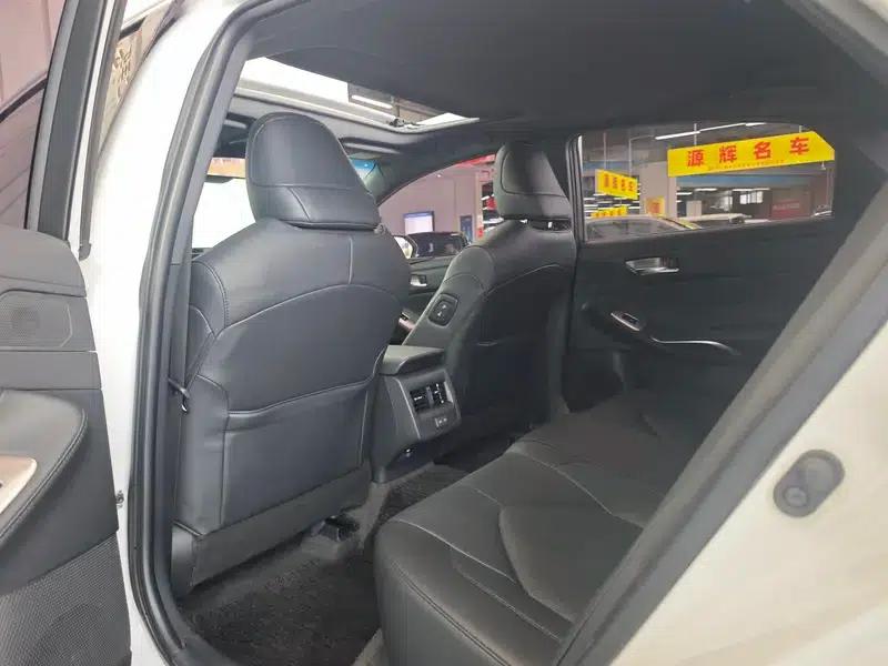 2022 Toyota Avalon 2.0L Luxury Edition — миниатюра 23