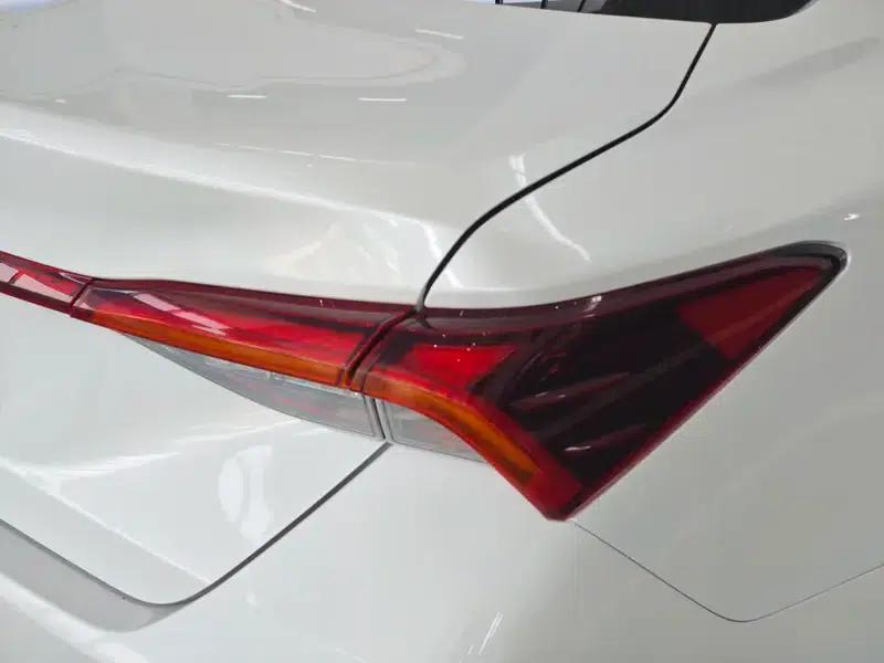 2022 Toyota Avalon 2.0L Luxury Edition — миниатюра 8