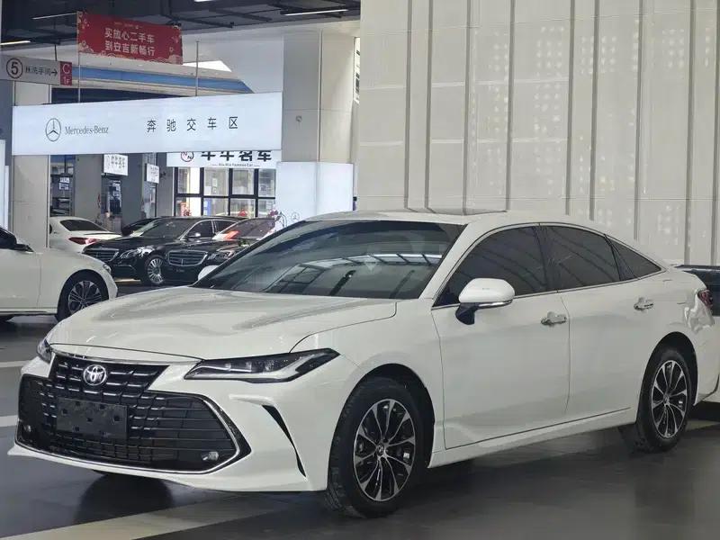 2022 Toyota Avalon 2.0L Luxury Edition — миниатюра 9
