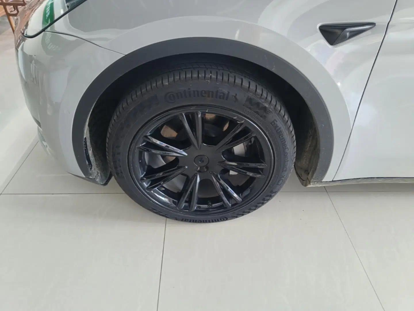 Tesla Model Y 2022 Revised Version Rear-Wheel Drive — миниатюра 10