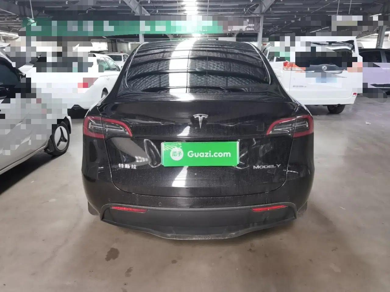 Tesla Model Y 2022 Revised Version Rear-Wheel Drive — миниатюра 5