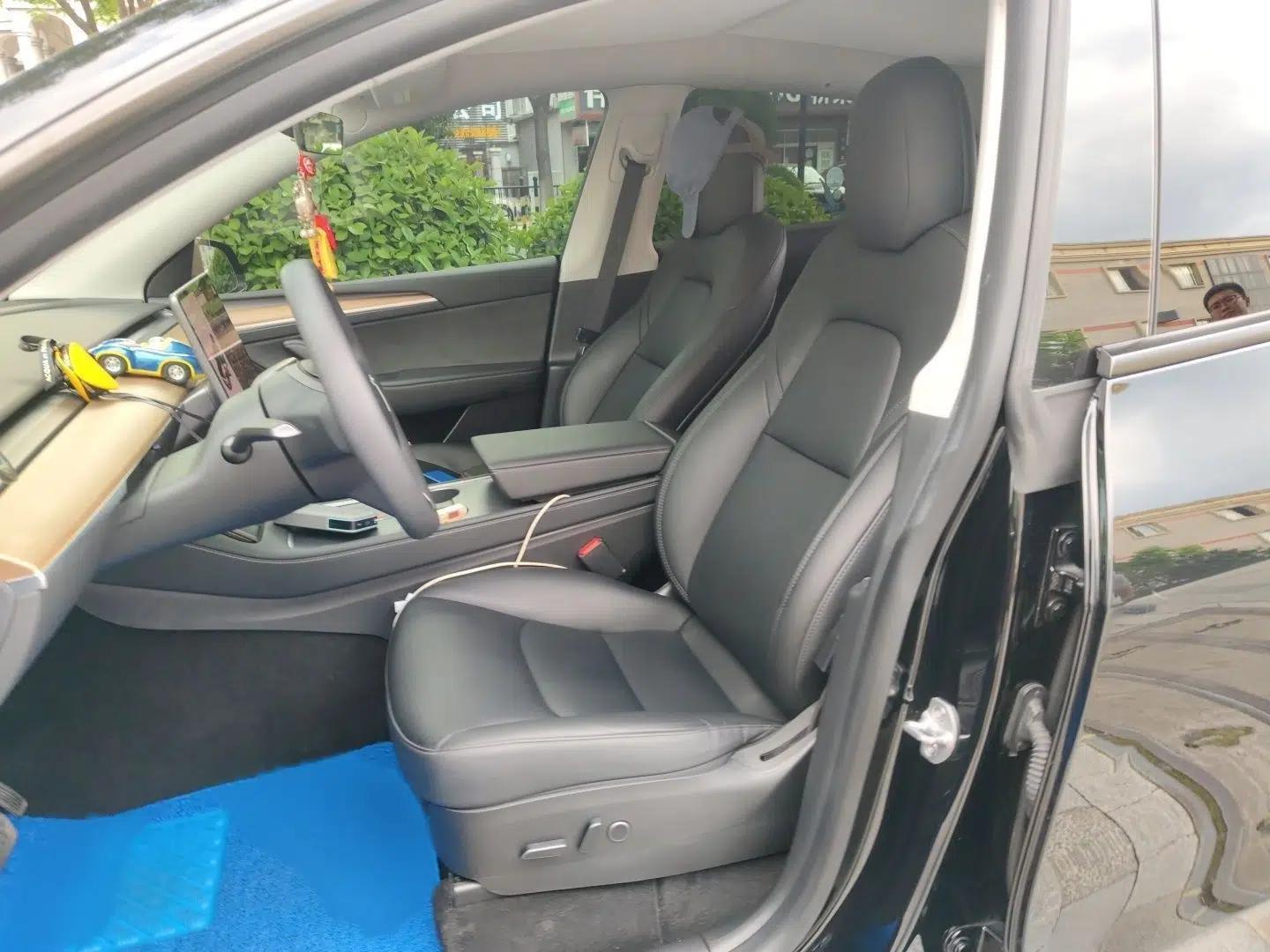 Tesla Model Y 2022 Rear-Wheel-Drive Version — миниатюра 14