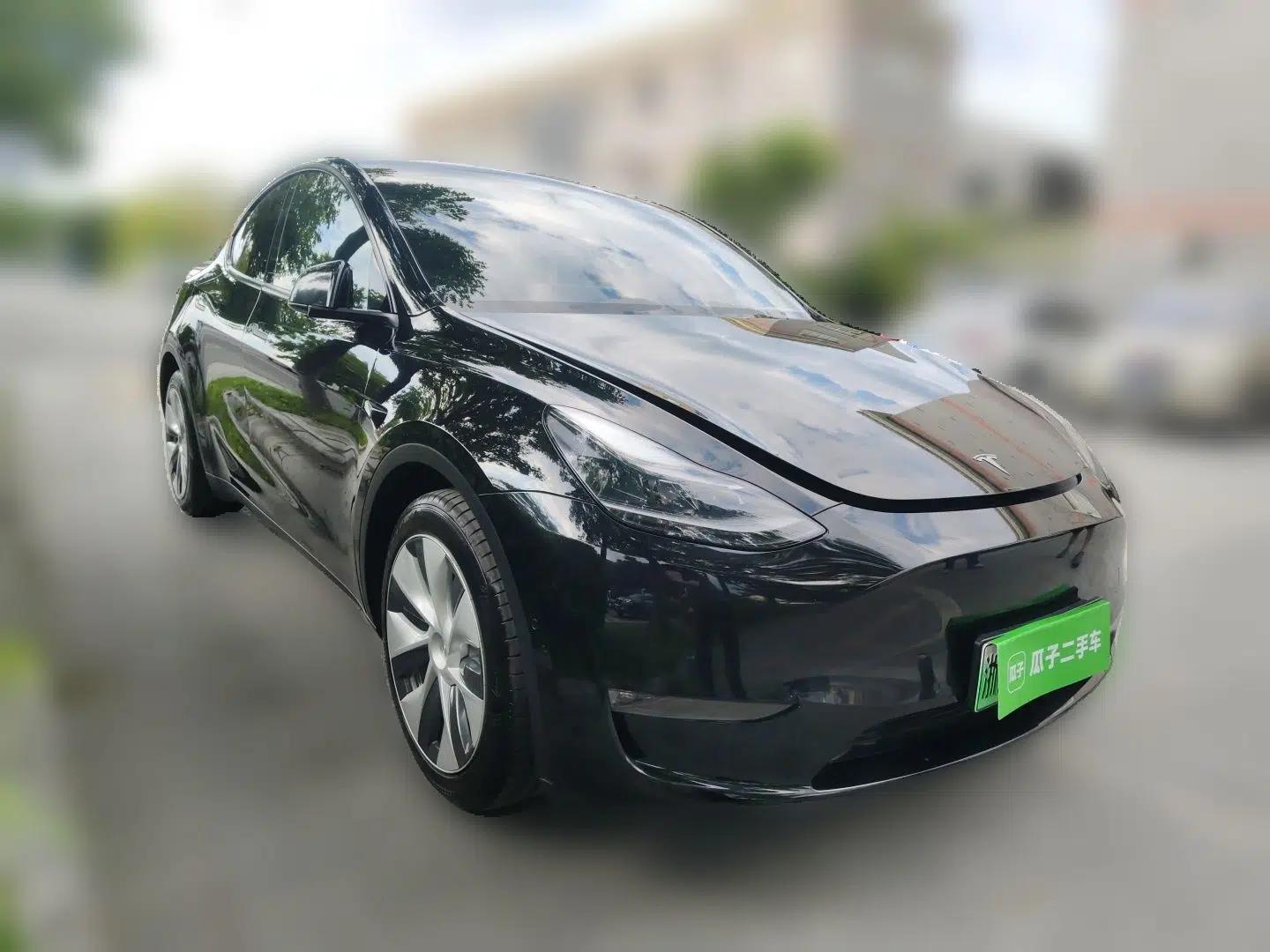 Tesla Model Y 2022 Rear-Wheel-Drive Version — миниатюра 3