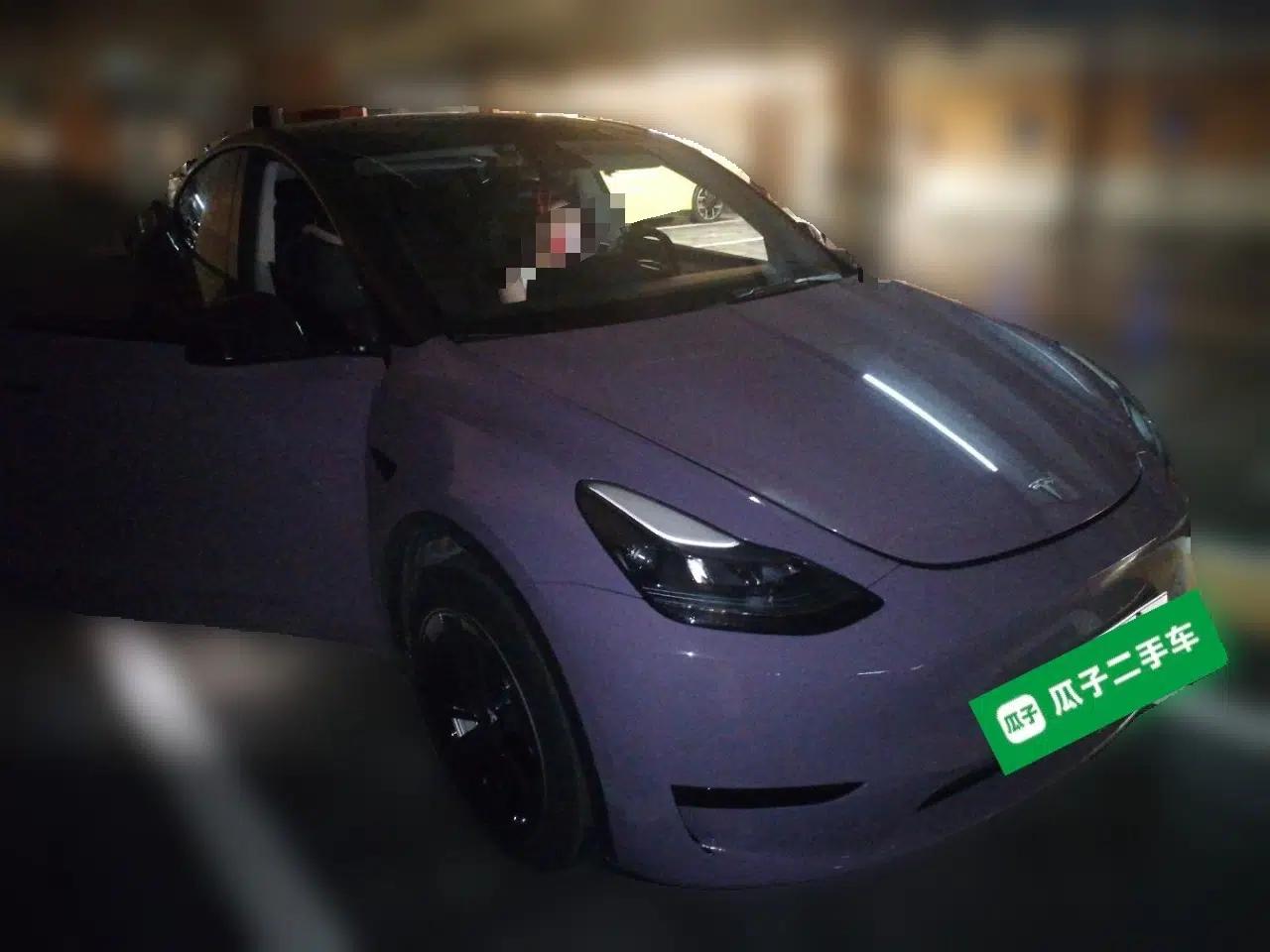 Tesla Model Y 2023 Rear-Wheel-Drive Version — миниатюра 3