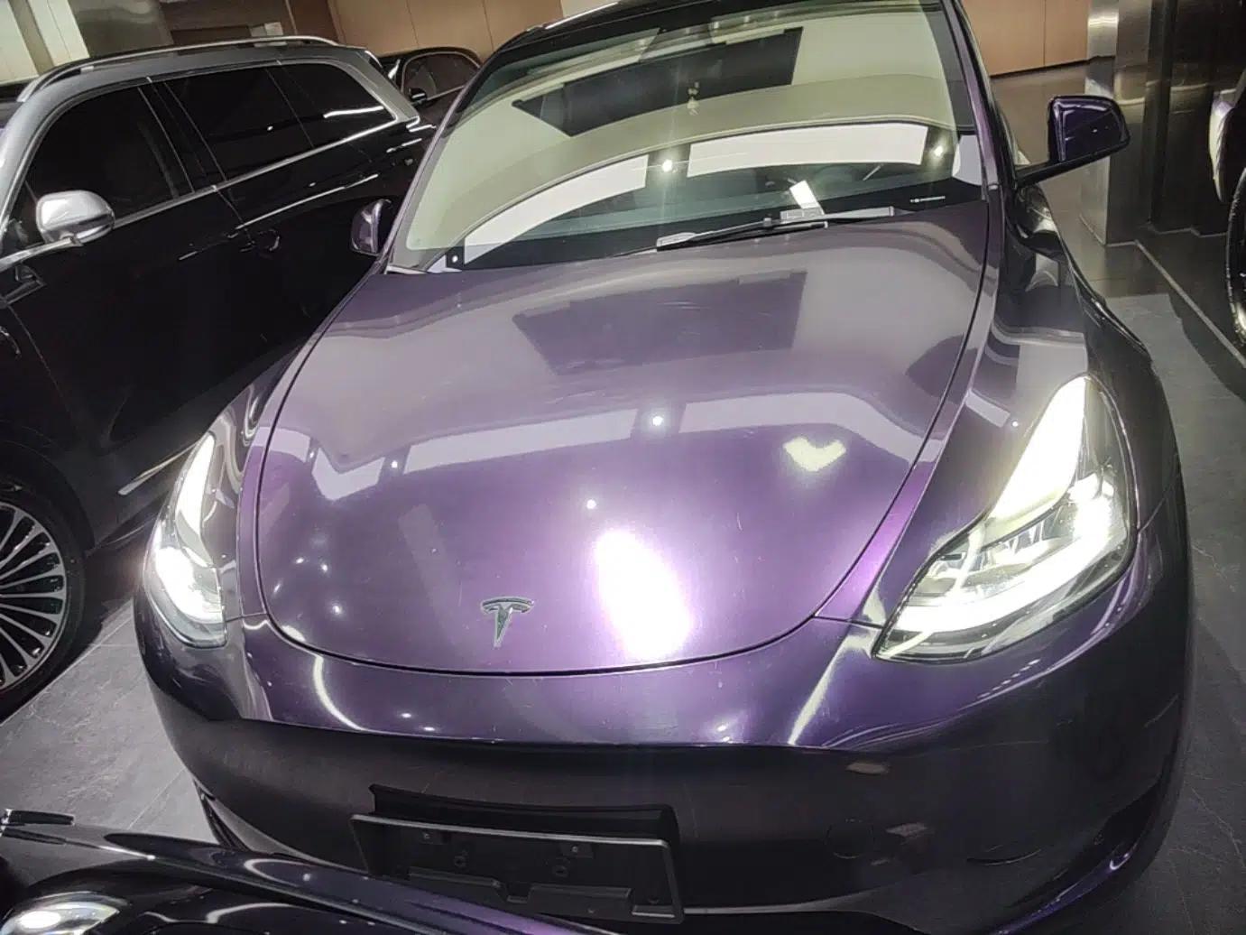 Tesla Model Y 2024 Rear-Wheel-Drive Version — миниатюра 2