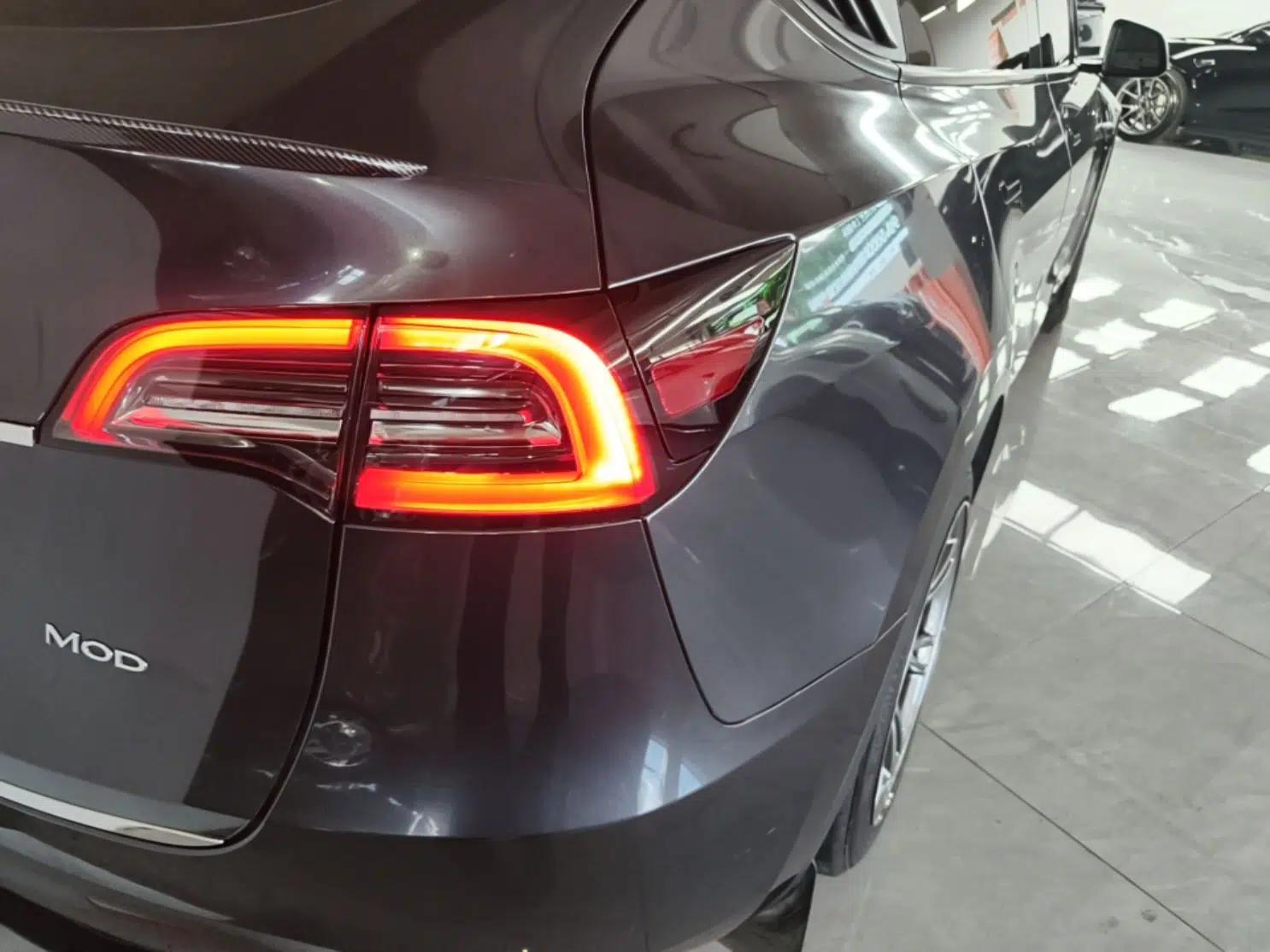 Tesla Model Y 2024 Rear-Wheel-Drive Version — миниатюра 9