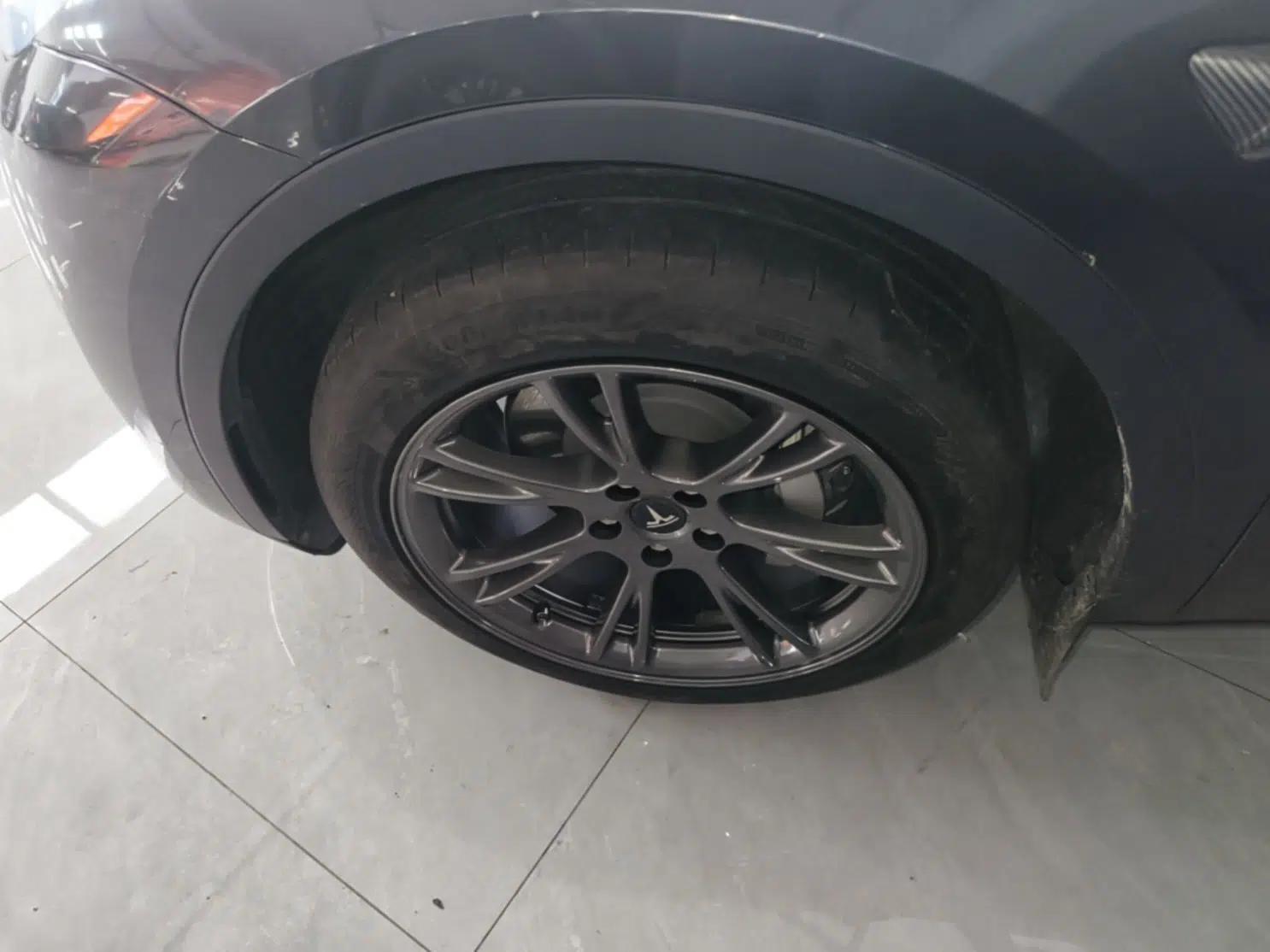 Tesla Model Y 2024 Rear-Wheel-Drive Version — миниатюра 10