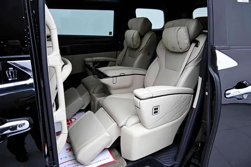 2024 Alphard 2.5L Automatic 4WD 7-Seater Factory Custom Edition — миниатюра 8