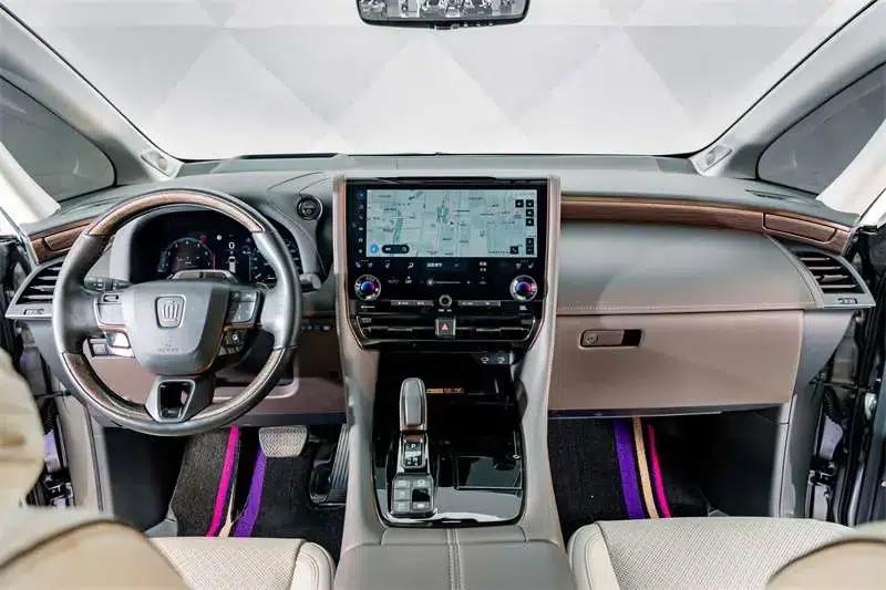 2023 Alphard Crown 2.5L Intelligent Hybrid Dual Engine AWD Supreme Executive Edition — миниатюра 21
