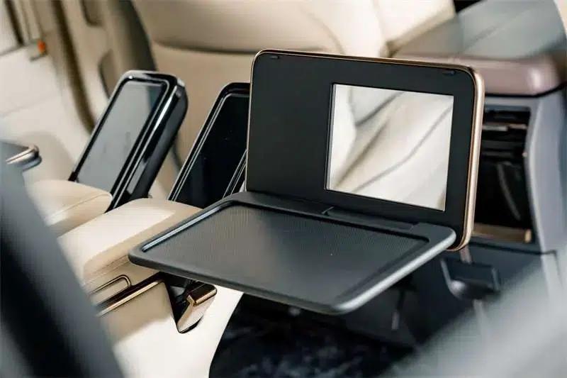 2023 Alphard Crown 2.5L Intelligent Hybrid Dual Engine AWD Supreme Executive Edition — миниатюра 33
