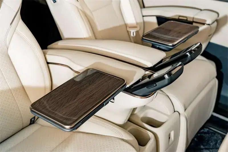 2023 Alphard Crown 2.5L Intelligent Hybrid Dual Engine AWD Supreme Executive Edition — миниатюра 34