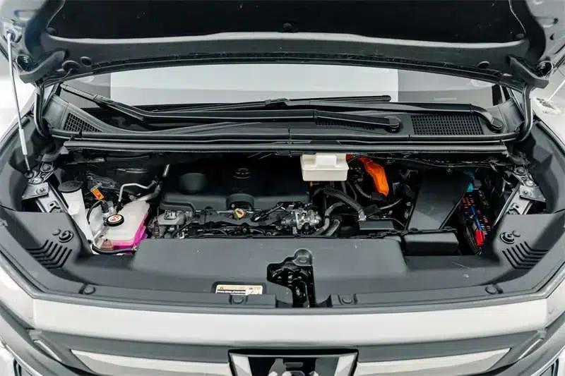 2023 Alphard Crown 2.5L Intelligent Hybrid Dual Engine AWD Supreme Executive Edition — миниатюра 5