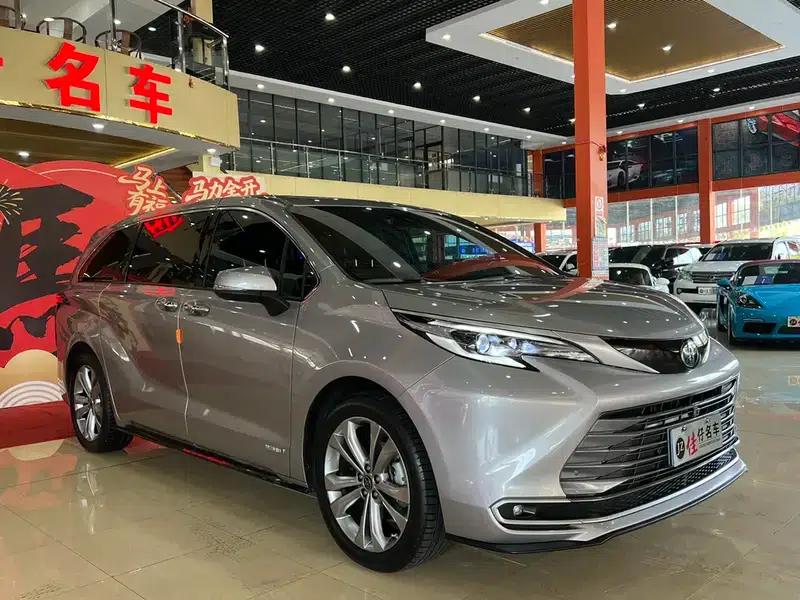 Sena 2021 2.5L Hybrid Premium Edition — миниатюра 3