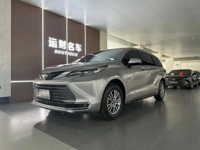 Sena 2021 2.5L Hybrid Premium Edition