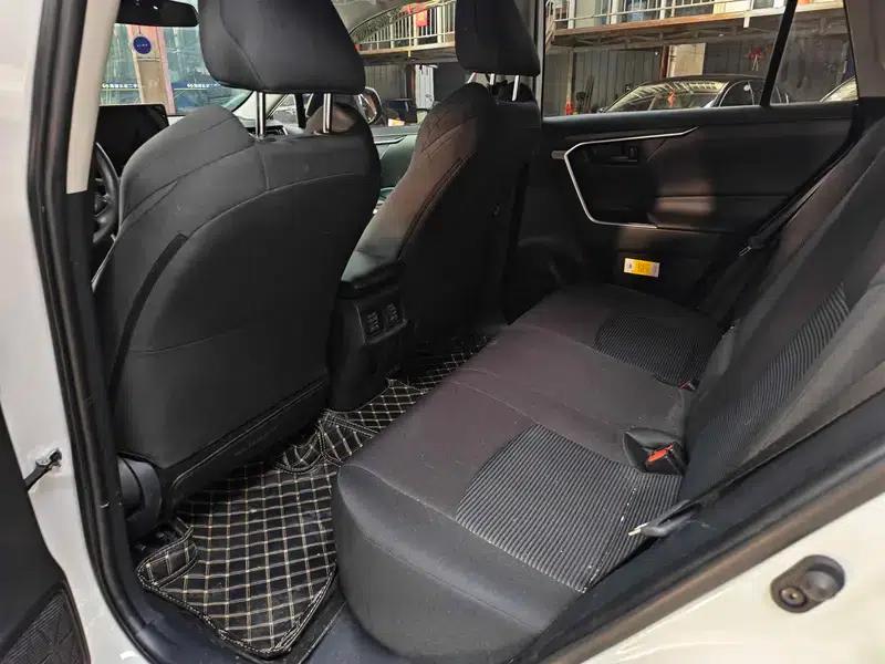 2024 Toyota RAV4 2.0L 2WD Leading Edition — миниатюра 9