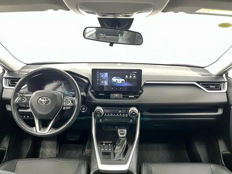 2023 Toyota RAV4 2.0L AWD Luxury Plus Edition — миниатюра 11