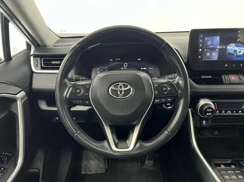 2023 Toyota RAV4 2.0L AWD Luxury Plus Edition — миниатюра 13