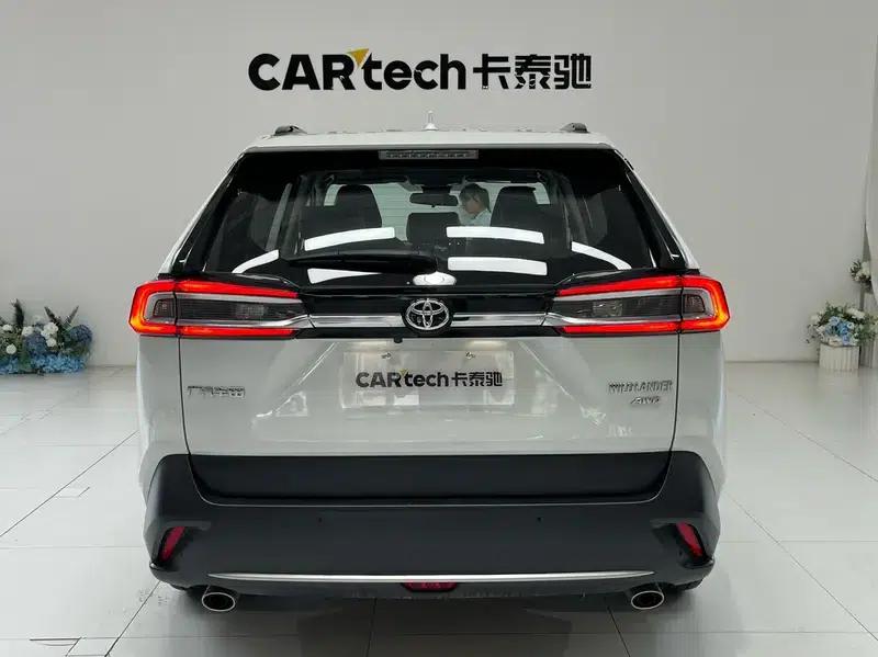2023 Toyota RAV4 2.0L AWD Luxury Plus Edition — миниатюра 6