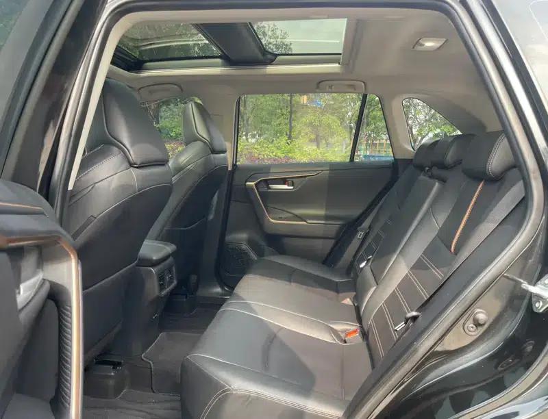 2024 Toyota RAV4 2.0L 2WD Luxury PLUS Edition — миниатюра 21