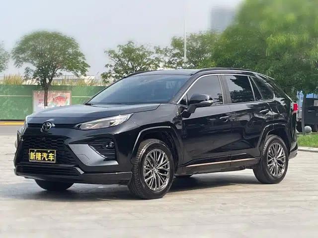 2024 Toyota RAV4 2.0L 2WD Luxury PLUS Edition