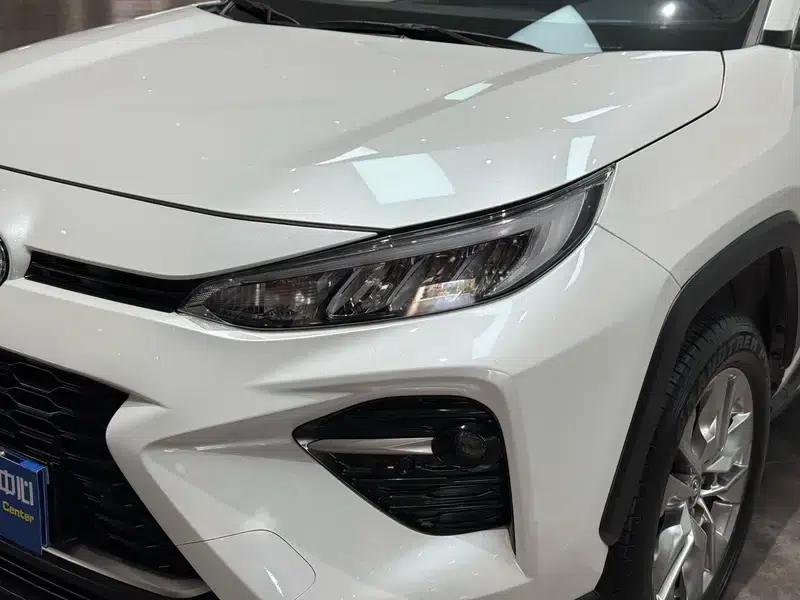 2020 Toyota RAV4 2.0L AWD Luxury Edition — миниатюра 9