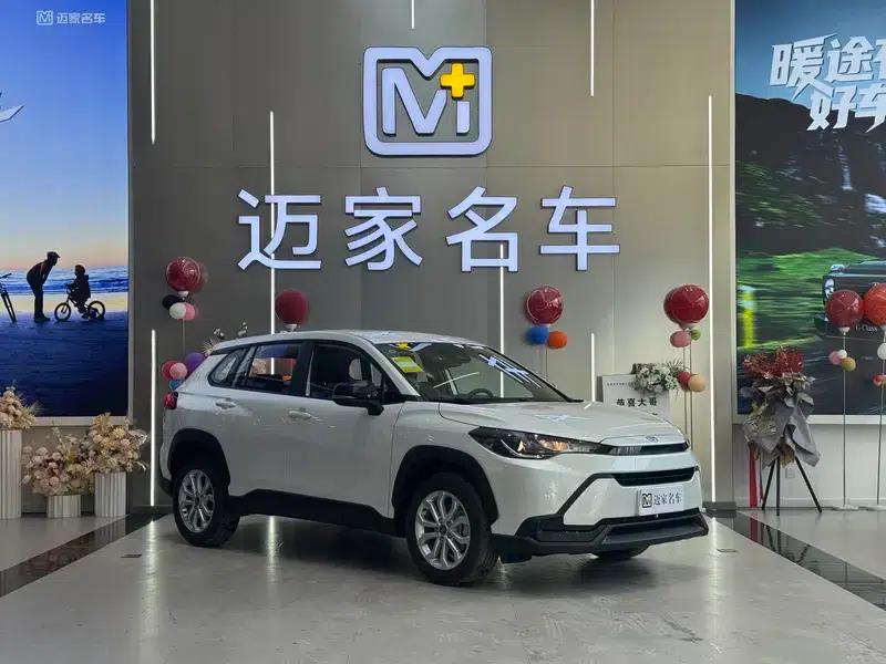 2026 Toyota Land Cruiser 2.0L CVT Comfort Edition — миниатюра 3