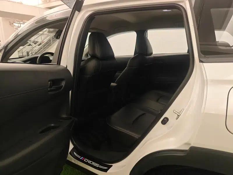 2026 Toyota Corolla 2.0L Intelligent Hybrid Pioneer Edition — миниатюра 9