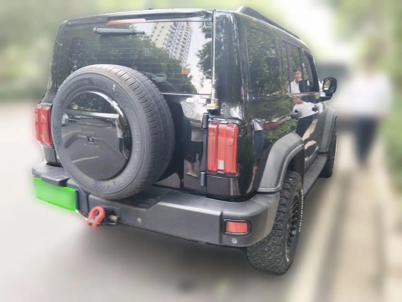 Tank 300 2021 Off-Road Edition 2.0T Conqueror — миниатюра 6