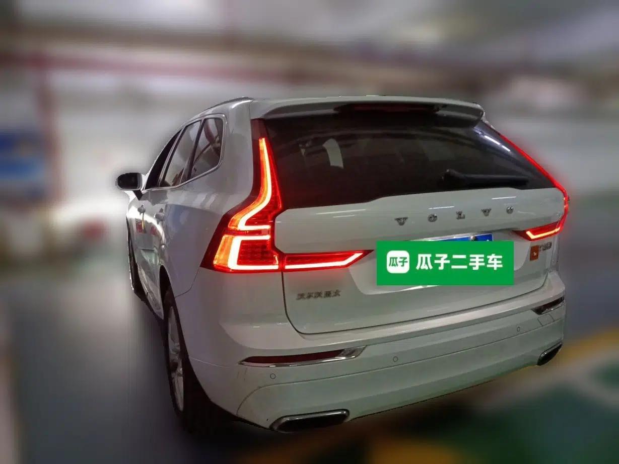 Volvo XC60 2020 T5 4x4 Zhiyi Luxury Edition — миниатюра 4