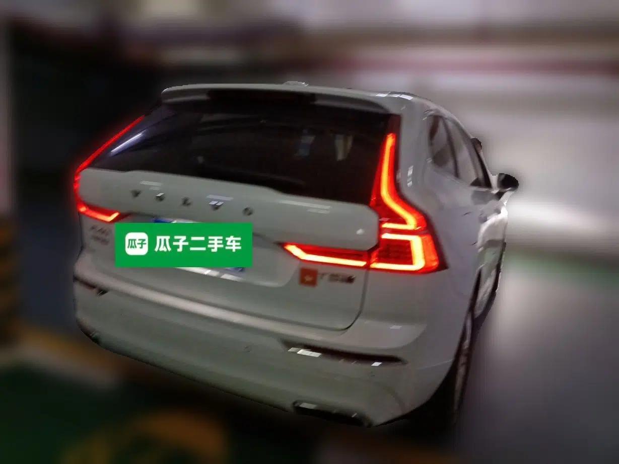 Volvo XC60 2020 T5 4x4 Zhiyi Luxury Edition — миниатюра 6
