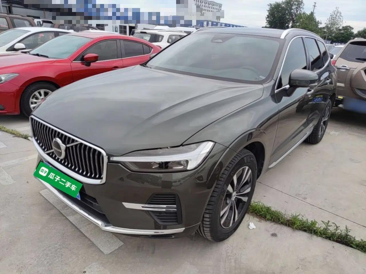 Volvo XC60 2022 B5 4x4 Zhiyi Luxury Edition — миниатюра 1