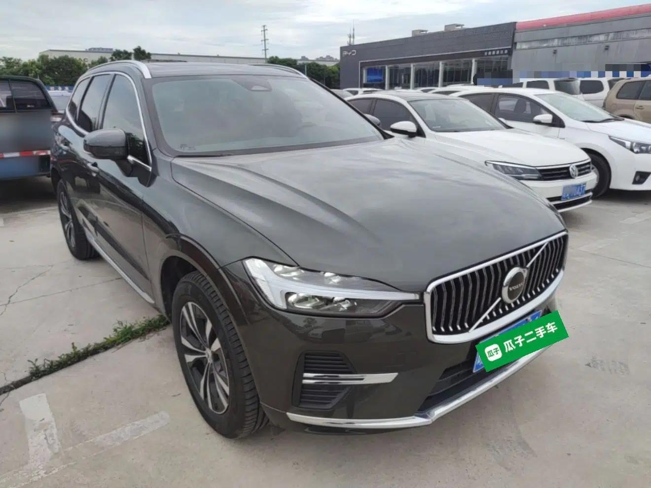 Volvo XC60 2022 B5 4x4 Zhiyi Luxury Edition — миниатюра 3