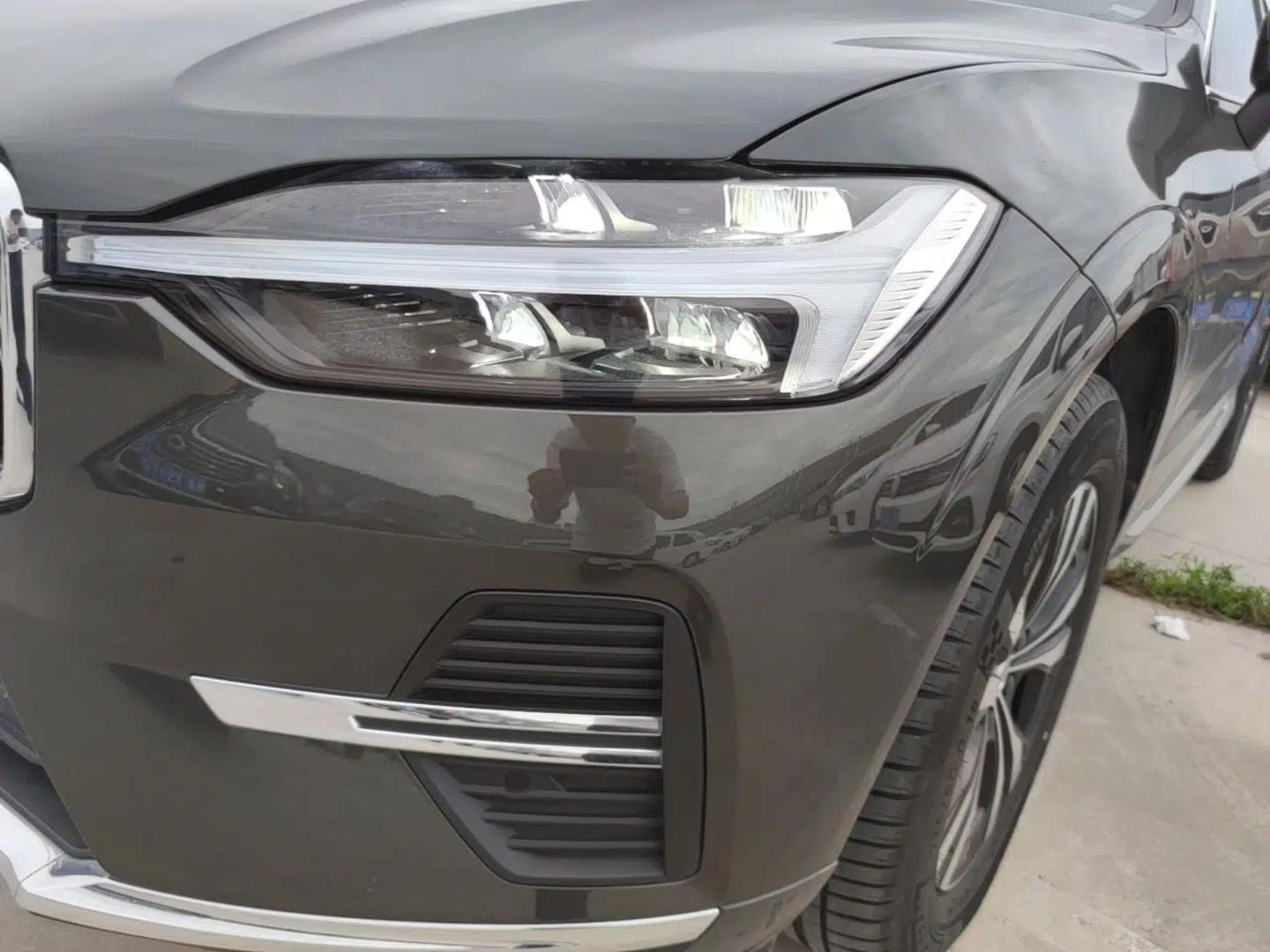 Volvo XC60 2022 B5 4x4 Zhiyi Luxury Edition — миниатюра 8