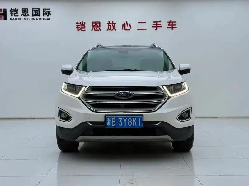 Edge 2016 EcoBoost 245 AWD Luxury 7-seater — миниатюра 2