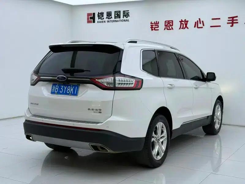 Edge 2016 EcoBoost 245 AWD Luxury 7-seater — миниатюра 6