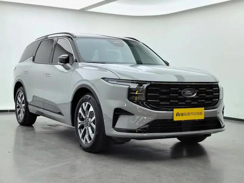 2023 Ford Edge L 2.0T EcoBoost AWD 7-Seat Supreme Edition — миниатюра 3