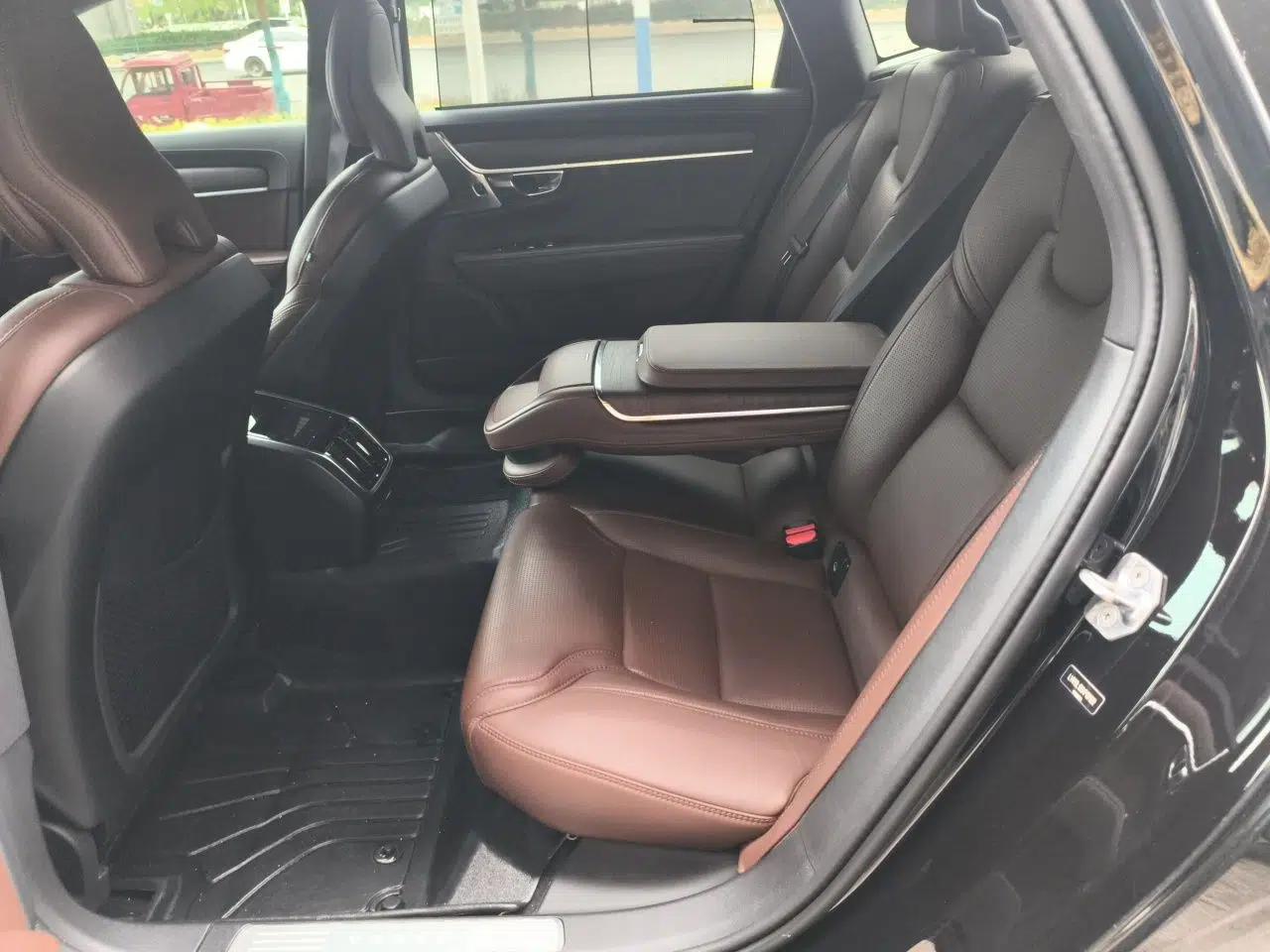 Volvo S90 2021 B5 Luxury Smart Edition — миниатюра 17