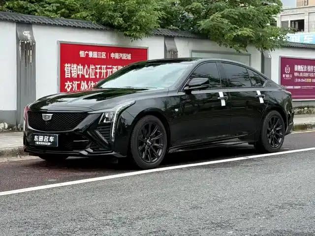 2025 Cadillac CT5 28T Track Performance Edition
