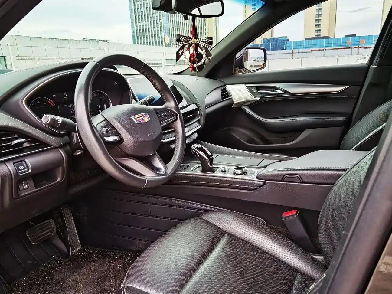2022 Cadillac CT5 28T Luxury — миниатюра 10