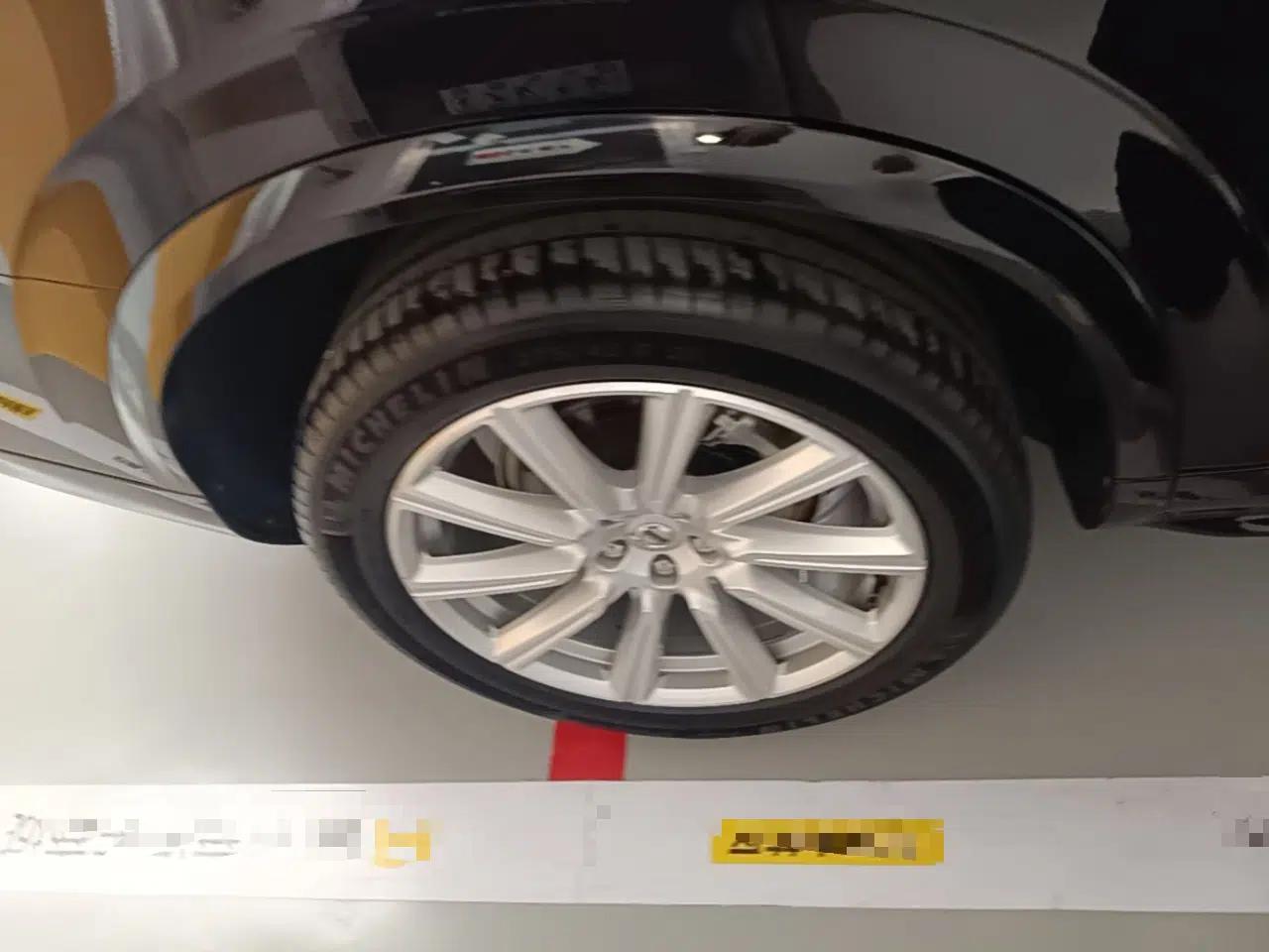 Volvo XC90 2019 T6 Zhiyi Edition 7-Seater China VI Standard — миниатюра 11
