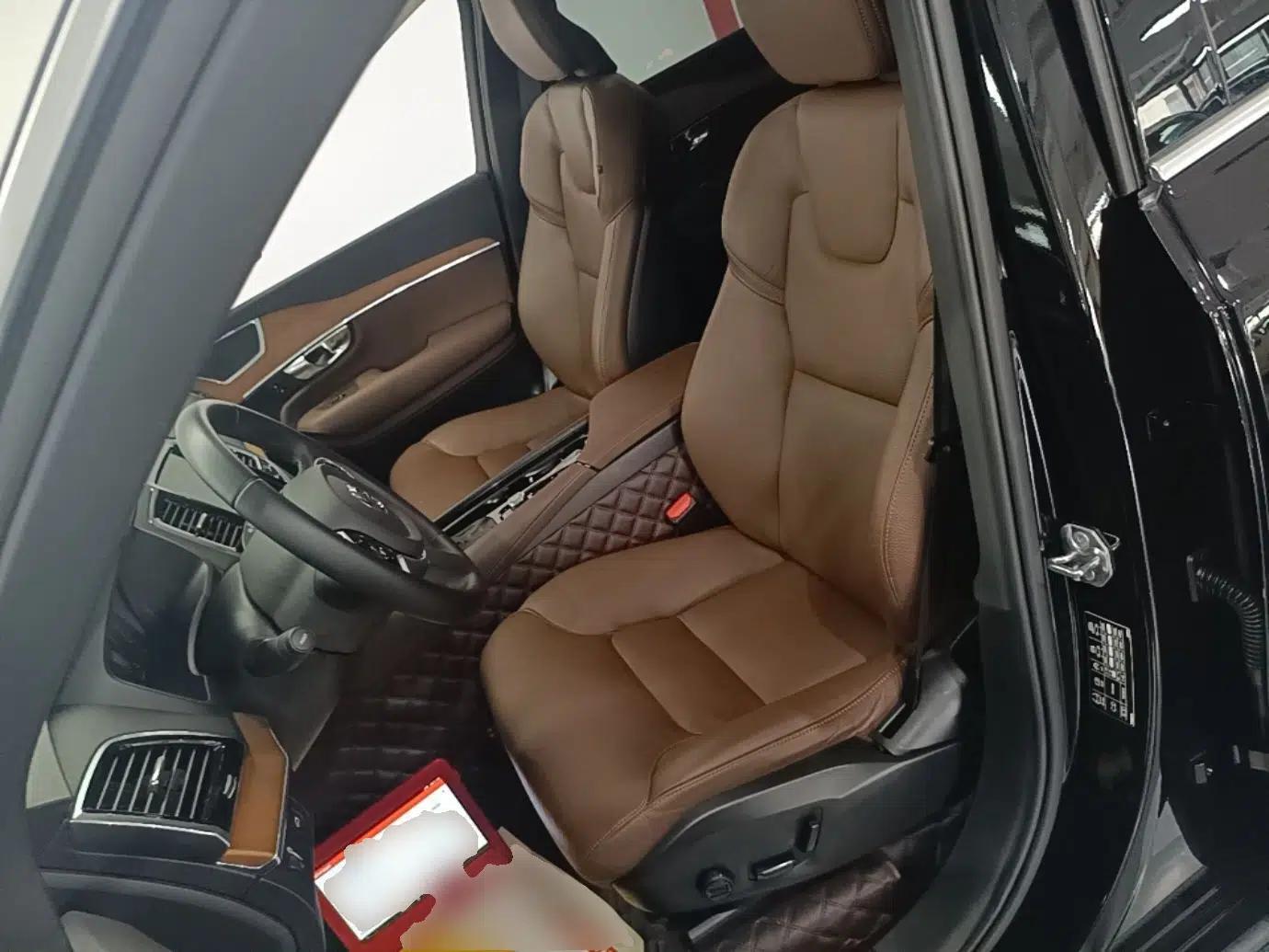 Volvo XC90 2019 T6 Zhiyi Edition 7-Seater China VI Standard — миниатюра 22
