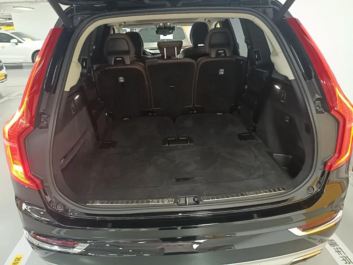Volvo XC90 2019 T6 Zhiyi Edition 7-Seater China VI Standard — миниатюра 27