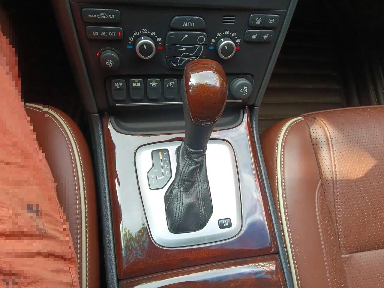 Volvo XC90 — миниатюра 14