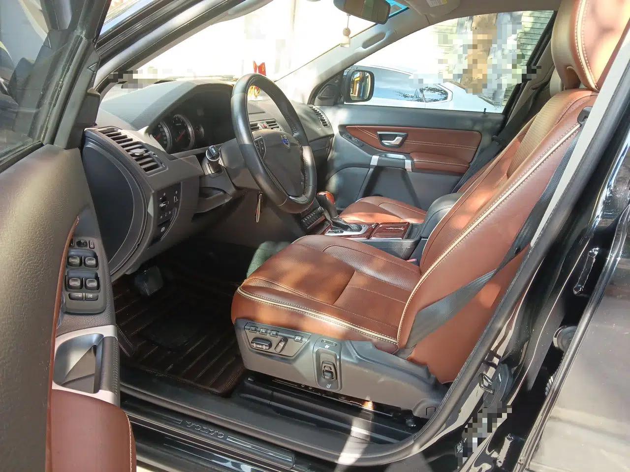 Volvo XC90 — миниатюра 16