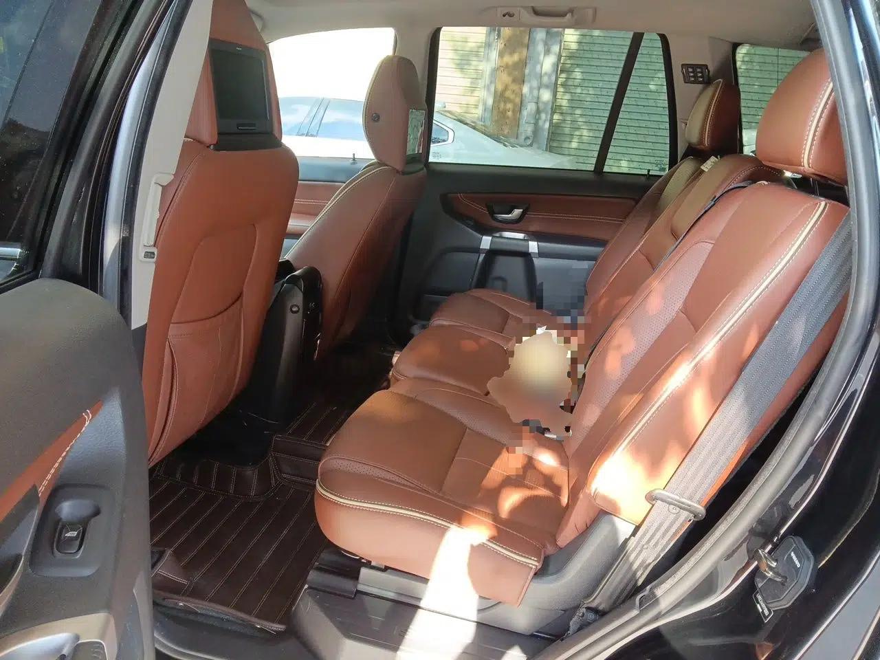 Volvo XC90 — миниатюра 17