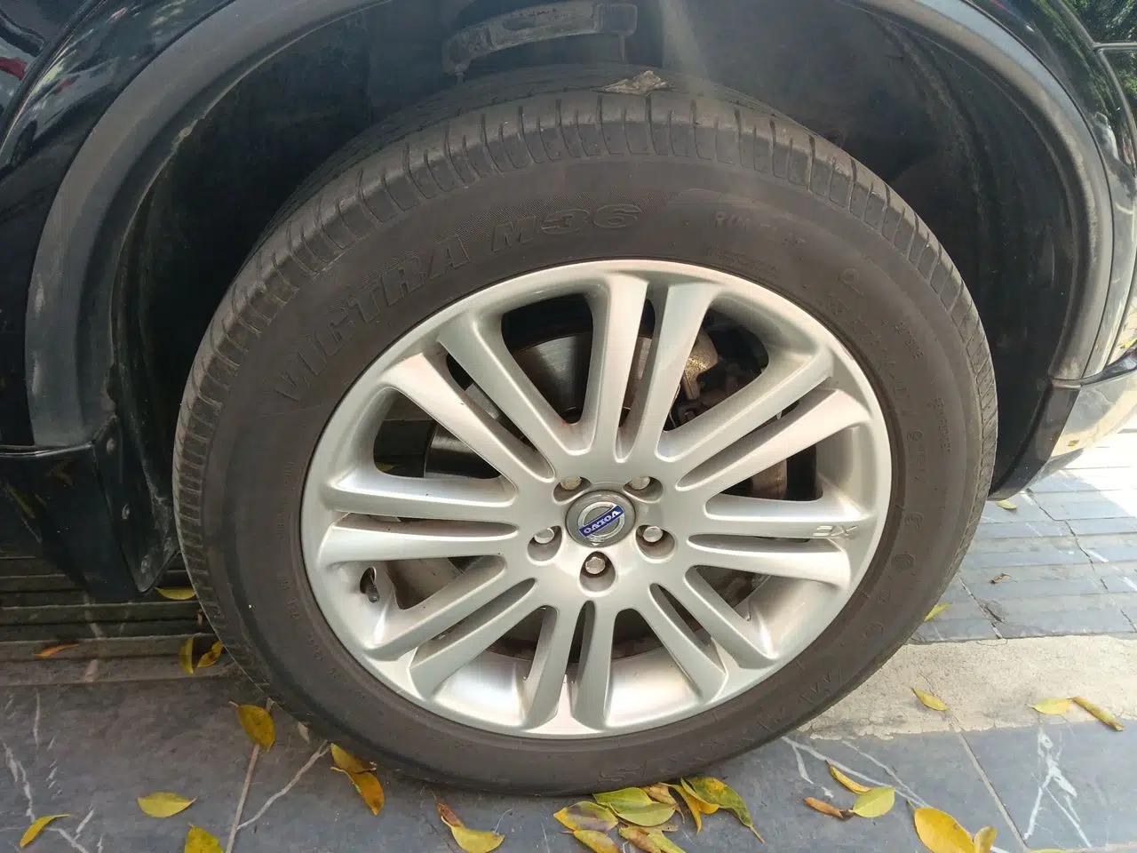 Volvo XC90 — миниатюра 8