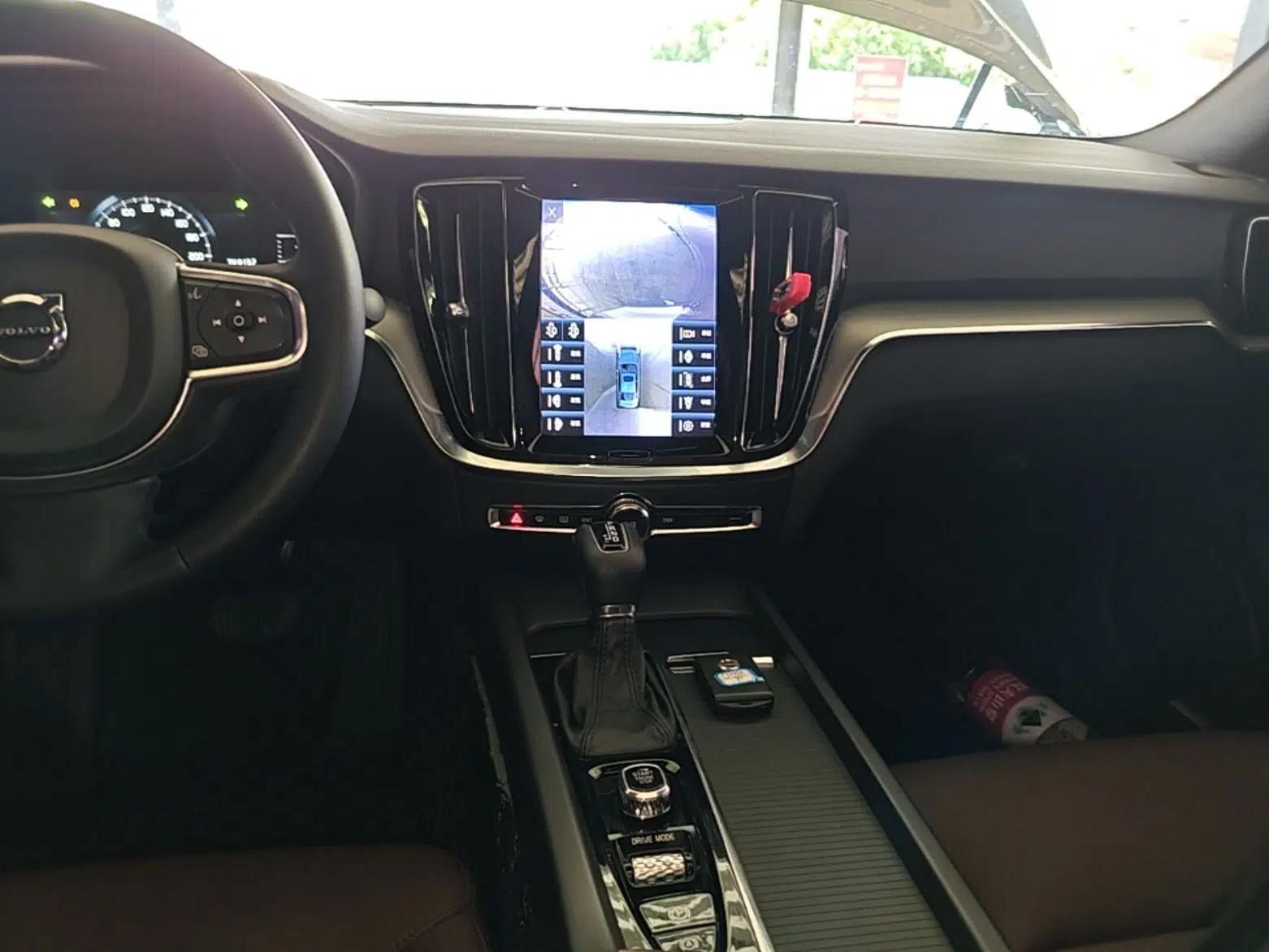 Volvo S60 2021 T4 Zhiyi Luxury Edition — миниатюра 20