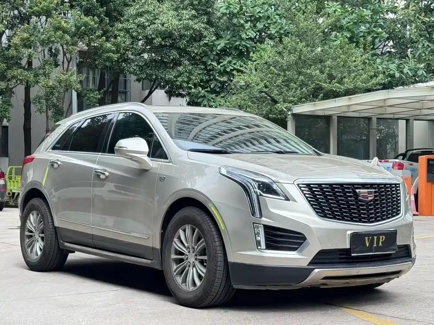 Cadillac XT5 2017 Anniversary Edition 28T AWD Luxury — миниатюра 3