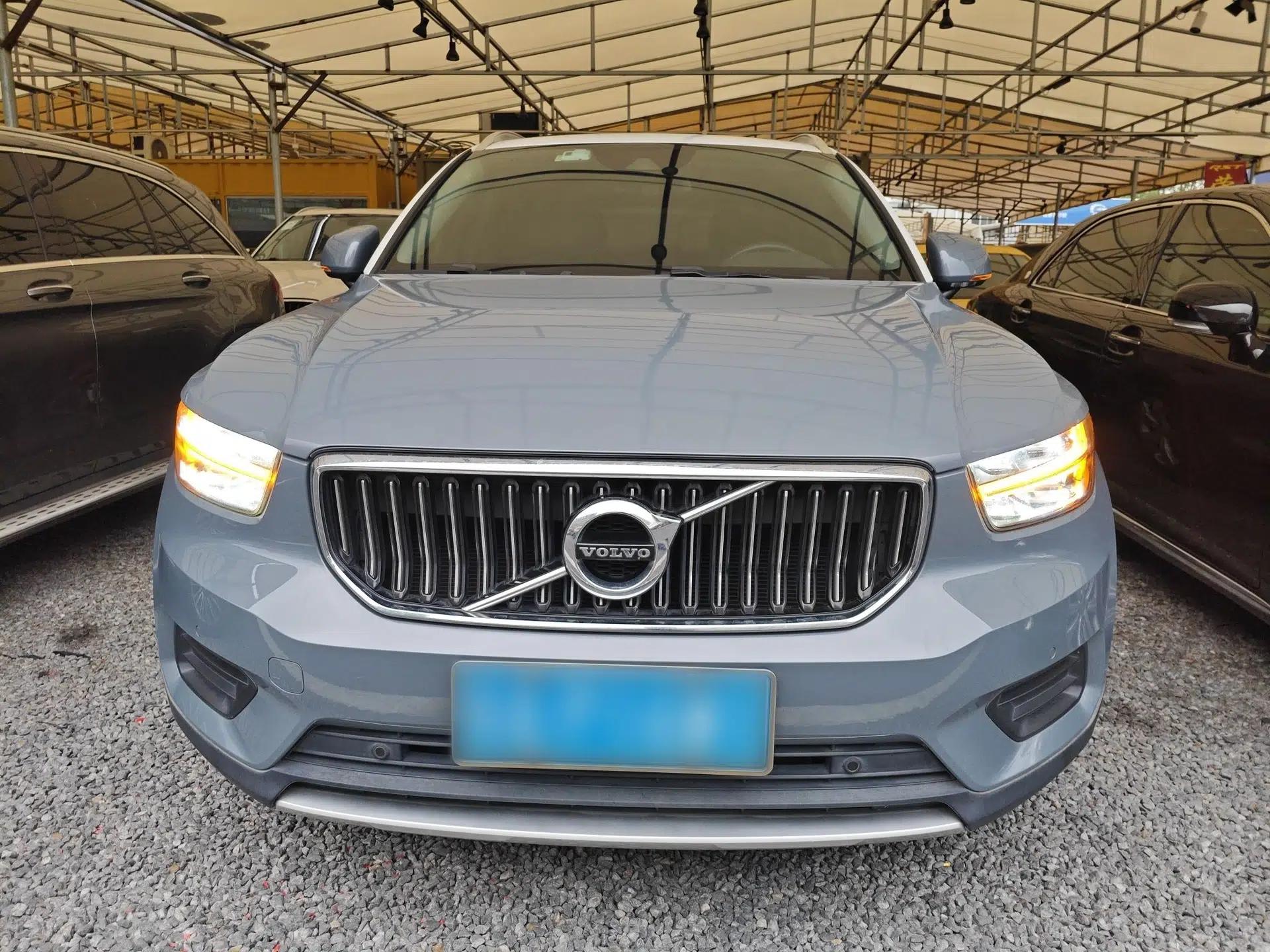 Volvo XC40 2020 T3 Smart & Stylish Edition — миниатюра 2