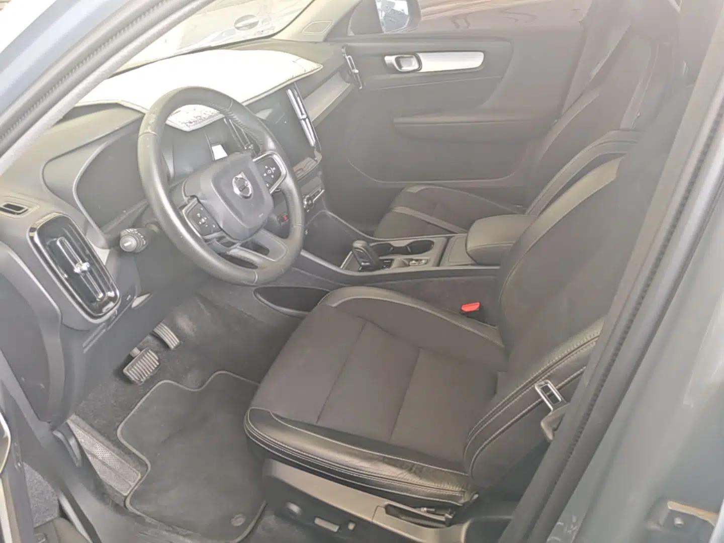 Volvo XC40 2020 T3 Smart & Stylish Edition — миниатюра 22